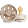 FRIGG Schnuller Moon Phase Cream/Croissant 6-18 Monate -Babyprodukte frigg schnuller moon phase cream croissant 6 18 monate a397754